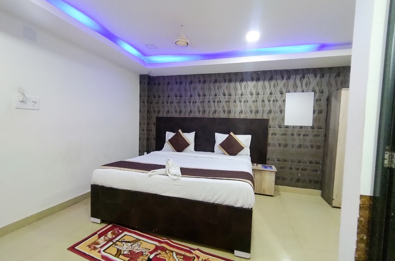 Hotels in Rasulgarh